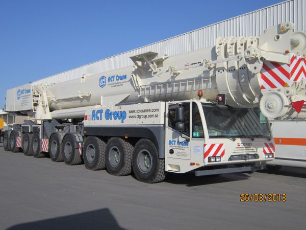 AC DEMAG 700 TONS